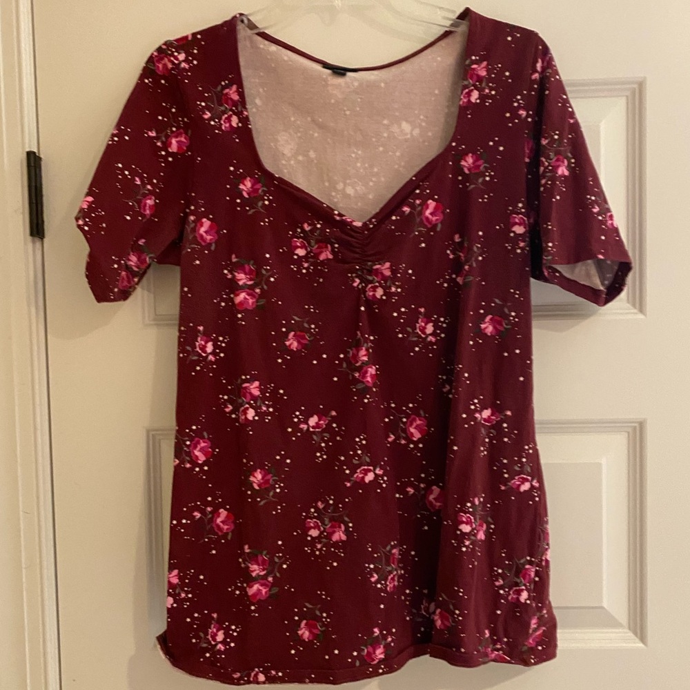 Short sleeve top